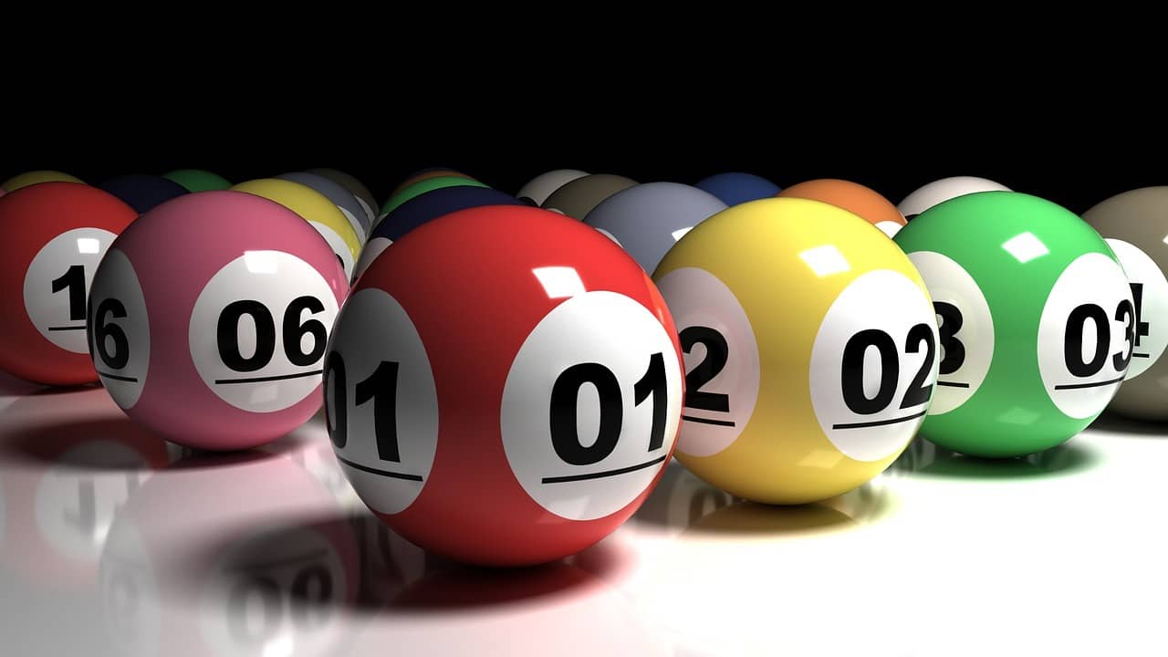 lottery balls in different colors