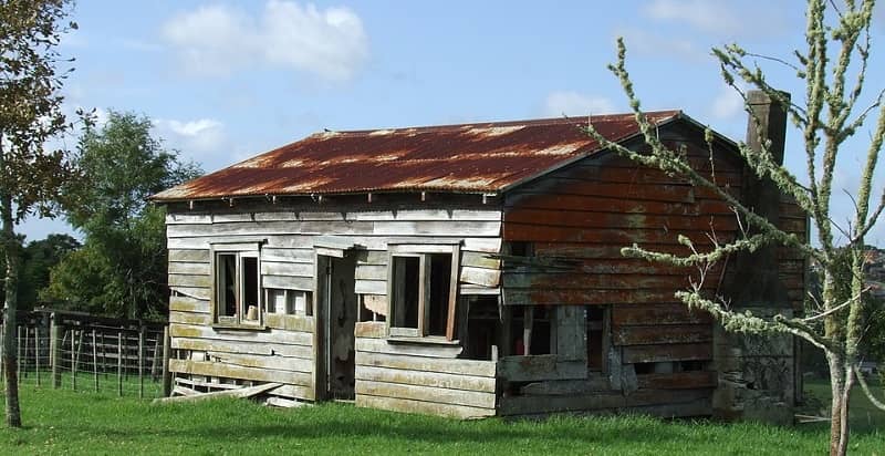 shack of older woman who won Powerball